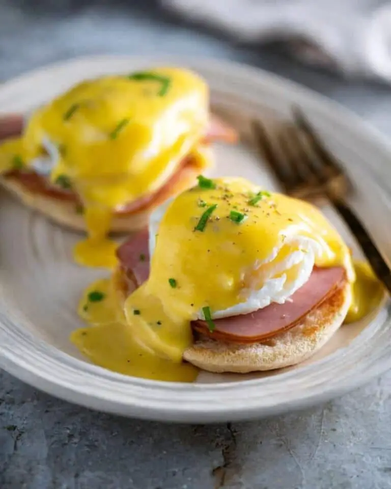 Eggs Benedict with Homemade Hollandaise Sauce Recipe