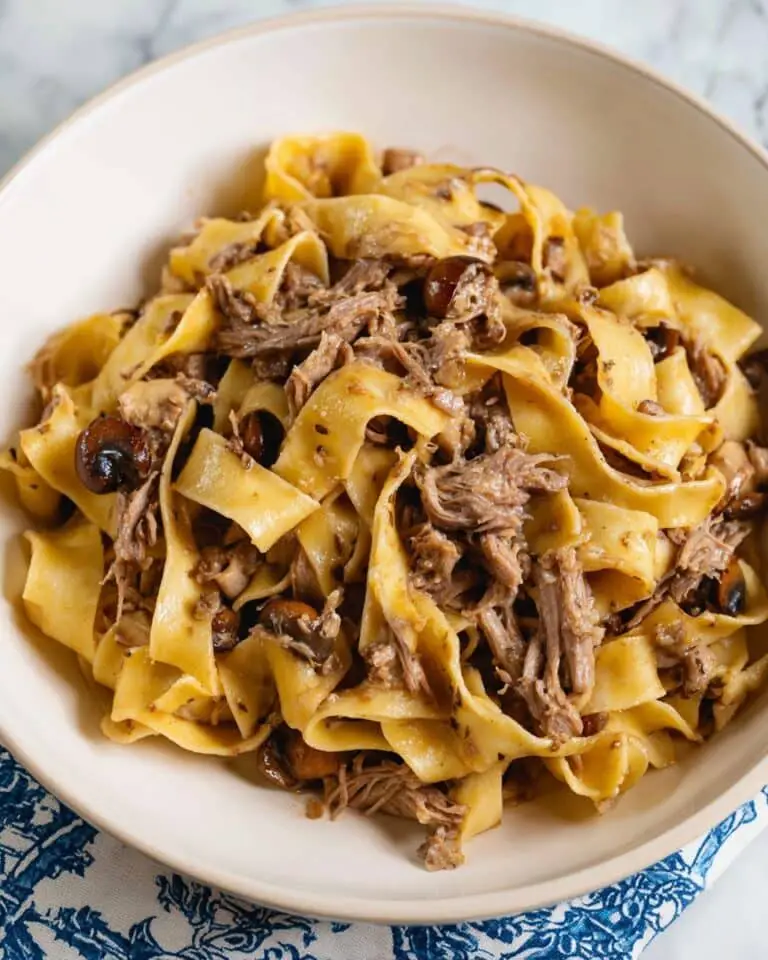 Crock Pot Beef and Noodles Recipe