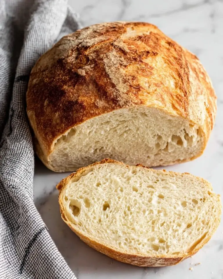 Easy Dutch Oven No-Knead Bread Recipe