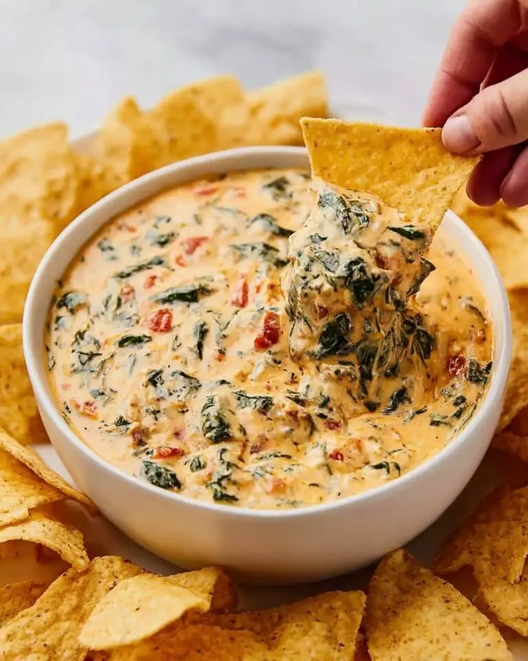Creamy Spinach Queso Dip with Bacon in the Slow Cooker Recipe