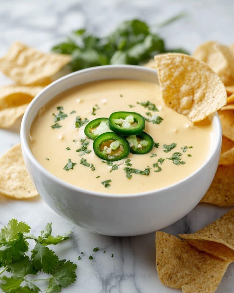 Creamy White Queso Dip Recipe